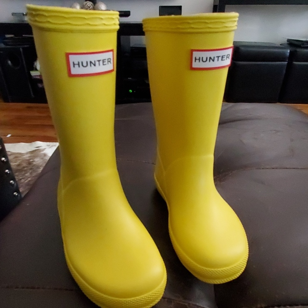 Kids rain boots